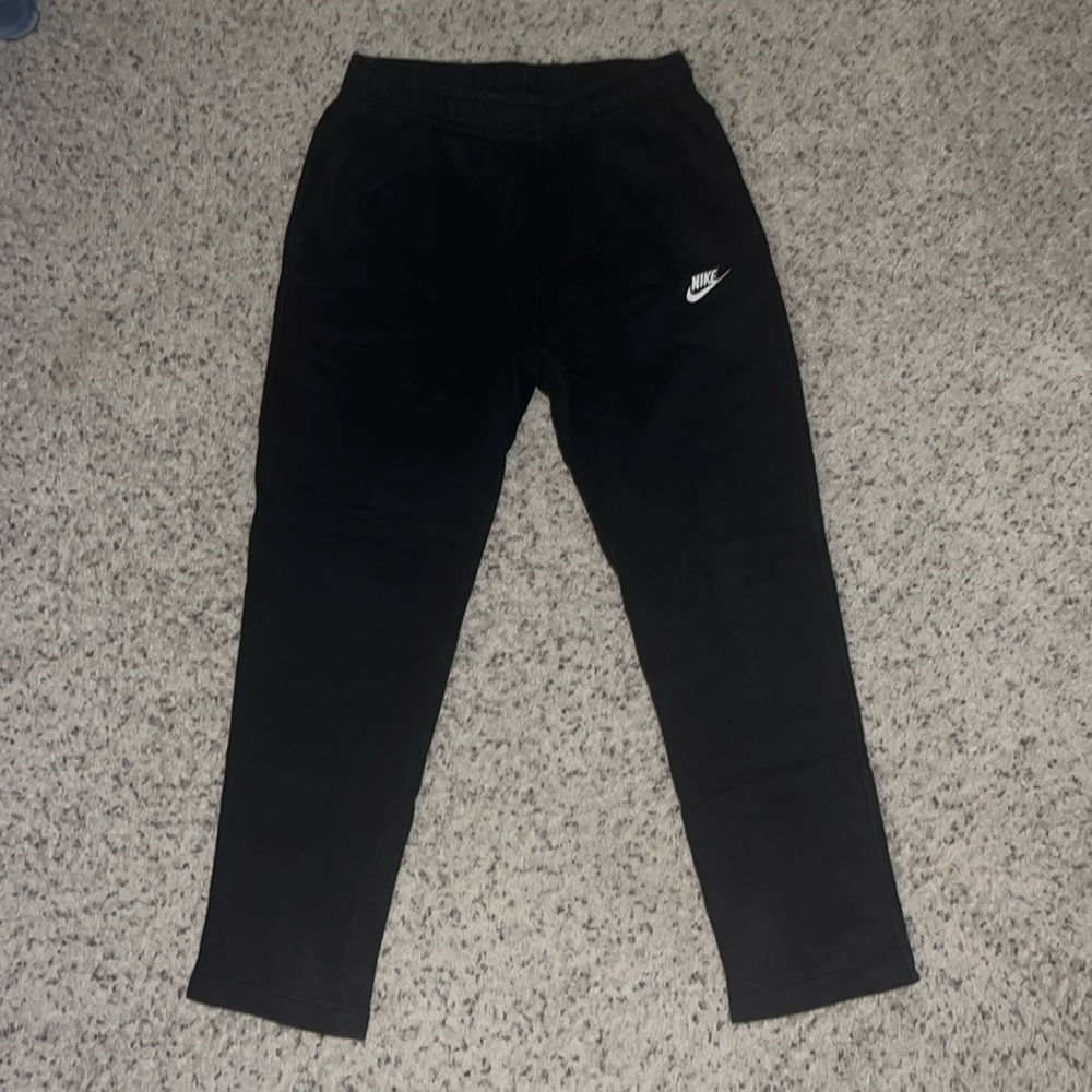 ⭐️ GREAT CONDITION ⭐️ , GENTLY WORN/USED MENS M BLACK NIKE SWEATPANTS